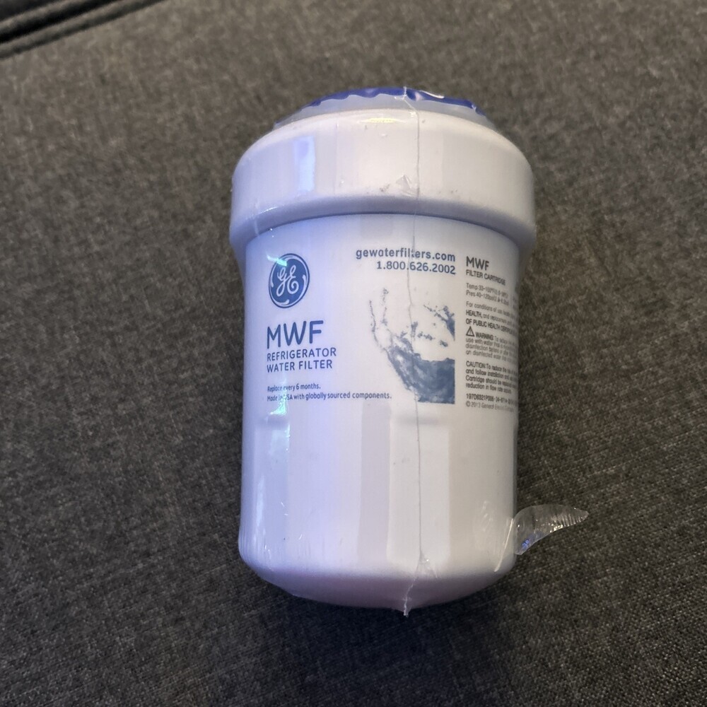 GE MWF Refrigerator Water Filter Replacement